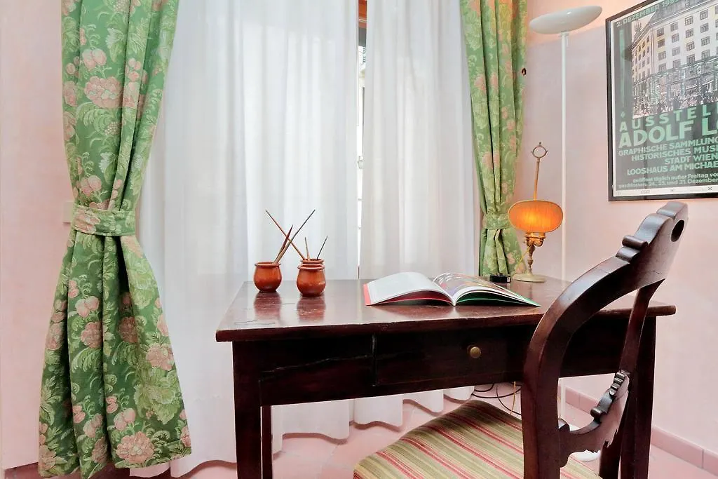 Apartamento Charmsuite Palladio Veneza Itália
