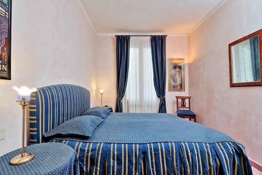 Apartamento Charmsuite Palladio Veneza Itália